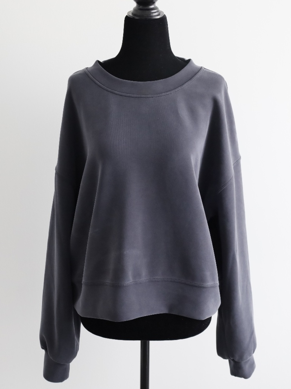 Lululemon Charcoal Grey Cropped Sweatshirt Relaxed Fit